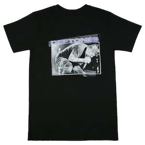 Deftones T Shirts: Deftones - Chino Live - Black T-Shirt