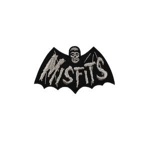 Halloween T Shirts: Misfits Patch - Bat Logo (Iron On)