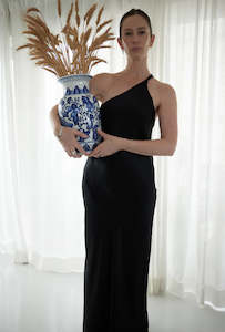 Silk Laundry: Silk Laundry Slope Dress Black