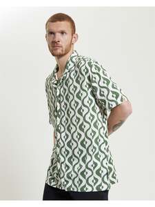 Sale: Ben Sherman Carnaby Geo Print SS Shirt Forest