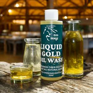Eco Horse Liquid Gold Oil Wash (hot or cold water)