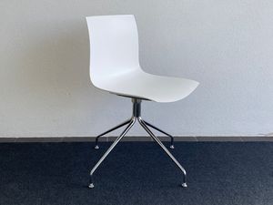 Chair – Catifa 46-white swivel-NEW