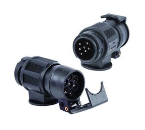 Chassis & Towing: 13 Pin Black Male Euro to 7 Pin Round Adapter