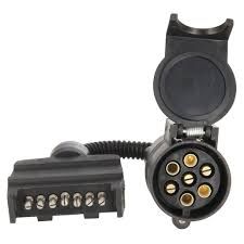 Chassis & Towing: 7 Pin Flat Male to 7 Pin Round Female Trailer Plug Adapter