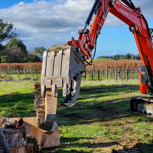 Excavator Attachments: Grab Bucket for Hire - Ultraquip Hire NZ