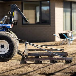 Agriculture Equipment: Level Bar (Tractor Attachment) - Ultraquip Hire
