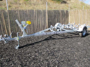 Model 525 Super Heavy Duty Boat Trailer