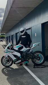 Hoodie: UMNRS OG HOODIE