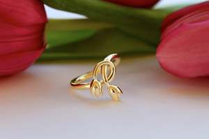 Amor Tulip Ring - Gold