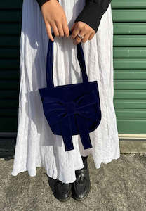 Caitlin Snell: Caitlin Snell Medium Bow Bag Blue