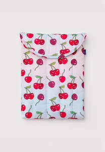 Baggu Puffy Laptop Sleeve Cherries 13/14"