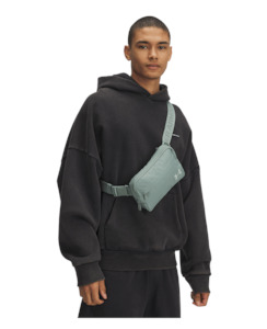 UA Essential Waist Bag Crossbody