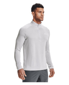 Hiking Trail: UA Tech™ Men's ½ Zip Long Sleeve