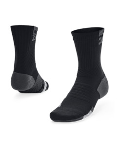 Socks: UA ArmourDry™ Playmaker Unisex Mid-Crew Socks