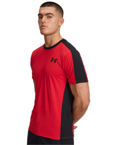 Compression Gear: HeatGear® Wordmark Men's Short Sleeve