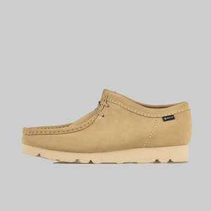 Men: Wallabee GORE-TEX - Maple Suede
