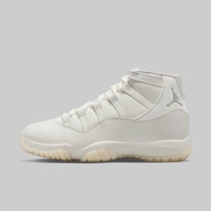 W's Air Jordan 11 Retro "Grand Finale"