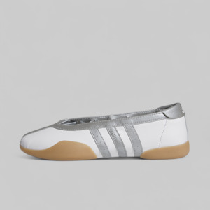 Main Outlet Womens Footwear: W's Taekwondo Mei - White/Silver Metallic