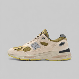 New Balance: U991v2 Made In UK - Silver Birch