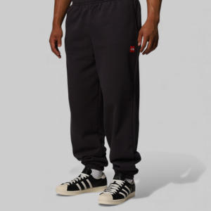 The North Face: Red Box Sweatpant - Obsidian