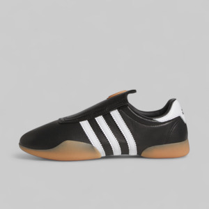 Main All Outlet Womens: W's Taekwondo Mei - Black/White