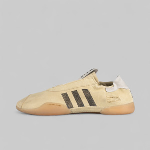 X Song For The Mute W's Taekwondo Mei - Cream White