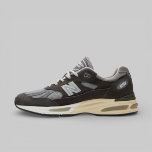 New Balance: 991 Made In UK - Forged Iron