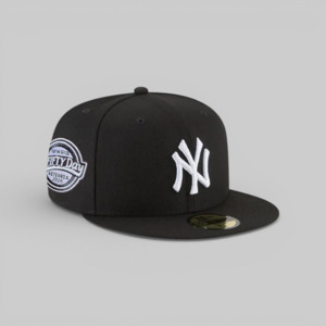 New York Yankees "59Fifty Day Aotearoa" Black