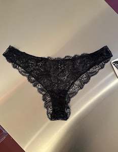 All: Lace French Knicker Black