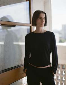 Relaxed Long Sleeve Black