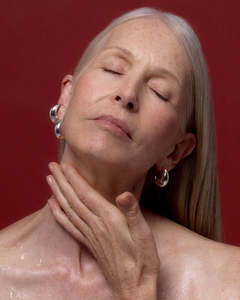 Neck and Décolletage Serum