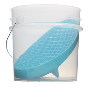 Eligible: Rockcar Clear Wash Bucket + Mint Blue Mitt Slide Kit – 17L