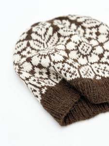 Knit Kits: Alpine Bloom Beanie