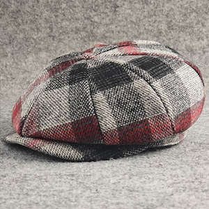 Classic Winter Octagonal Cap – Men’s Dome-Style Plaid Hat | Warm & Stylish