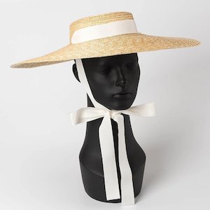 Simple And Fashionable Strappy Straw Bucket Hat