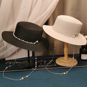 French Retro Pearl Chain Flat Travel Hat