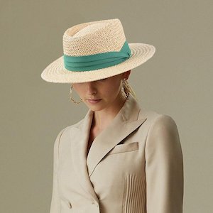 Ladies Hand-woven Flat Straw Hat