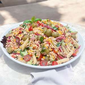 Summer pasta salad