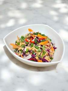Salads: Thai noodle salad with peanut sauce (vegan)