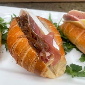 Catering 1: Savoury Croissant