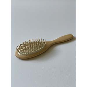 Brushware: Cushion Hair Brush