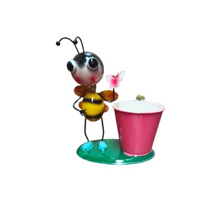 Metal Honey Bee Pot - Pink - Windmill Kids Furniture