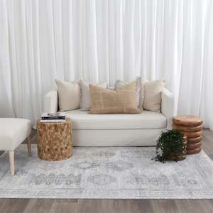 Wild Yarn Seasons Vintage Serengeti Rug, Cream, Grey