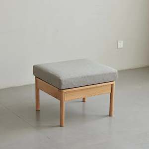 Solidwood Seattle Ottoman, 59x53CM, Grey & Natural Wood