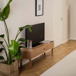 Hjem Design Langley Entertainment unit, Natural Wood