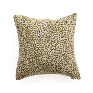 Products: Velvet Animal Cushion 45x45cm – Cheetahs