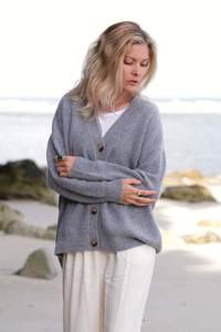 Luxe Relaxed Fit Cashmere Cardigan - Grey