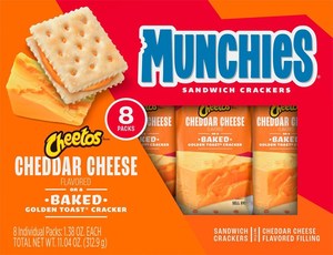Nibbles Snacks: Munchies Sandwich Crackers Cheetos Cheddar Cheese 8pk