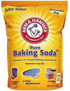 Baking: Arm & Hammer Baking Soda 13.5 lb/6.12kg