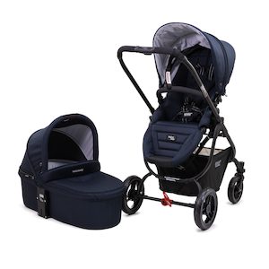 Products: Snap Ultra P + Bassinet Bundle Valcobaby Australia